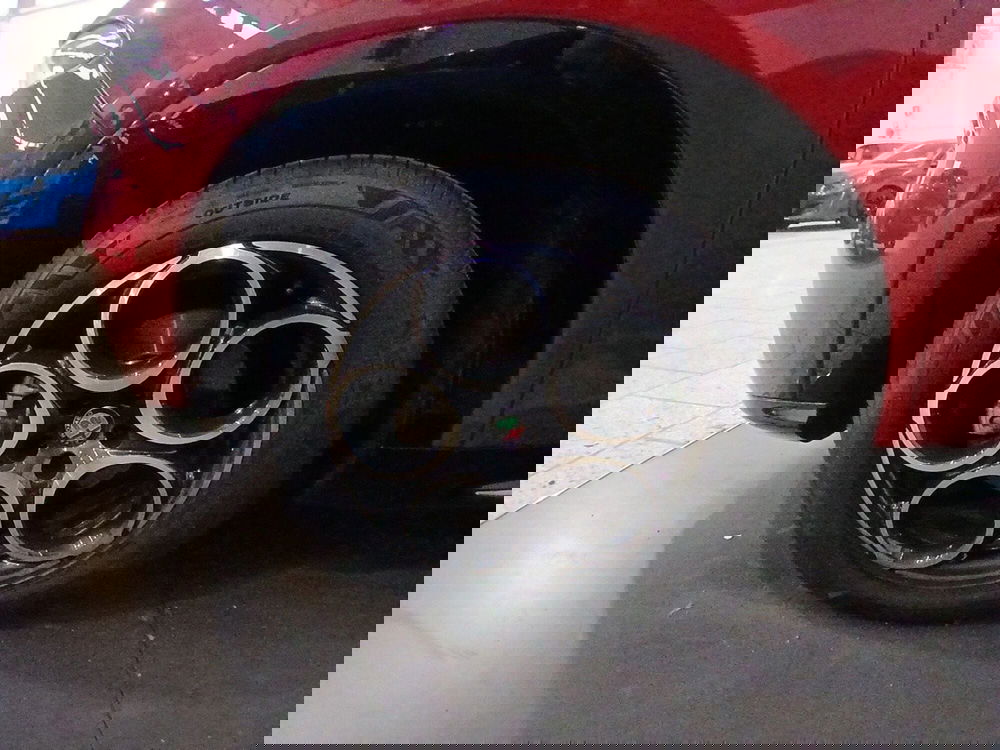 Alfa Romeo Tonale usata a Lecce (10)