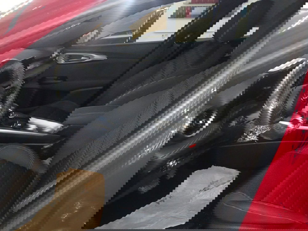 Alfa Romeo Tonale usata a Lecce (11)