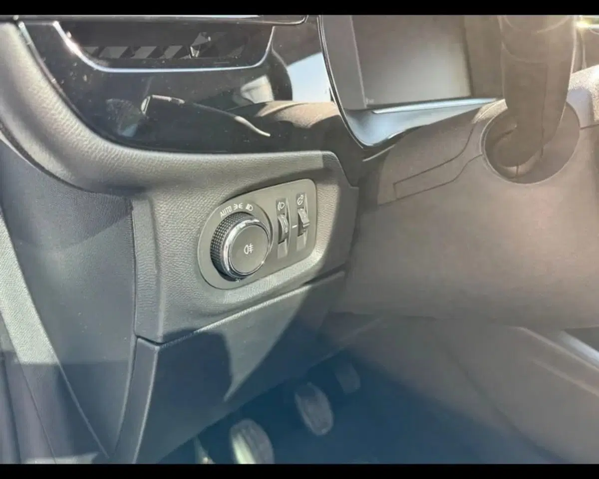 Opel Corsa nuova a Treviso (16)
