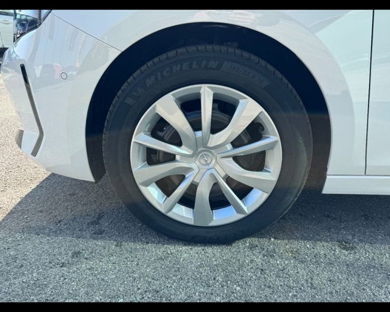 Opel Corsa nuova a Treviso (9)