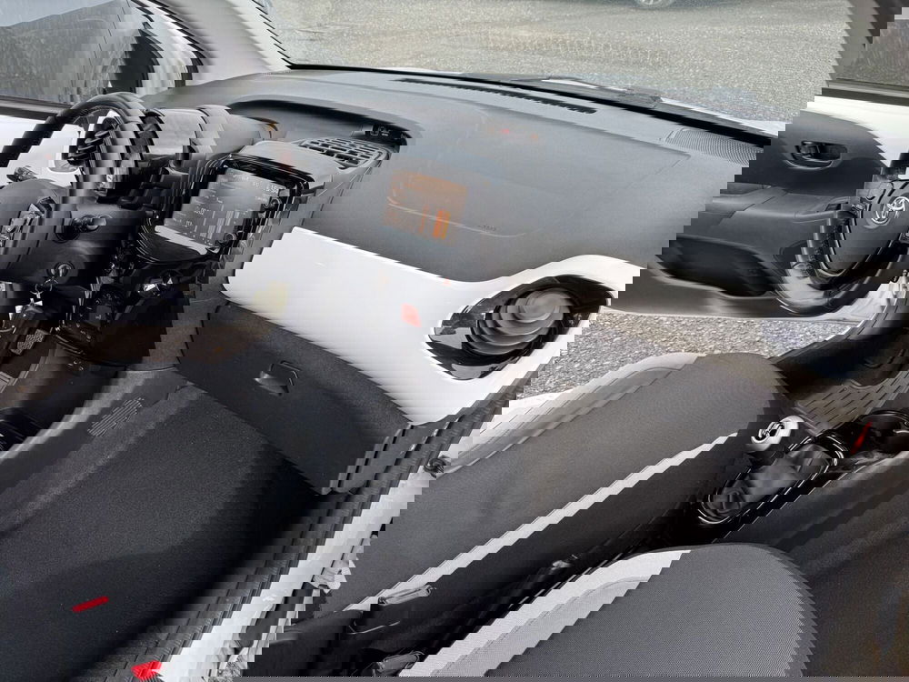 Toyota Aygo usata a Como (6)