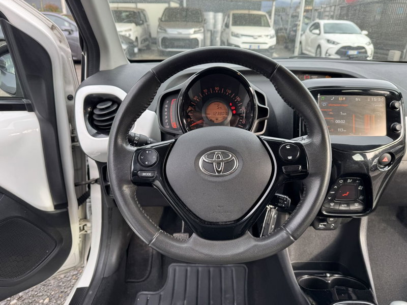Toyota Aygo usata a Como (9)