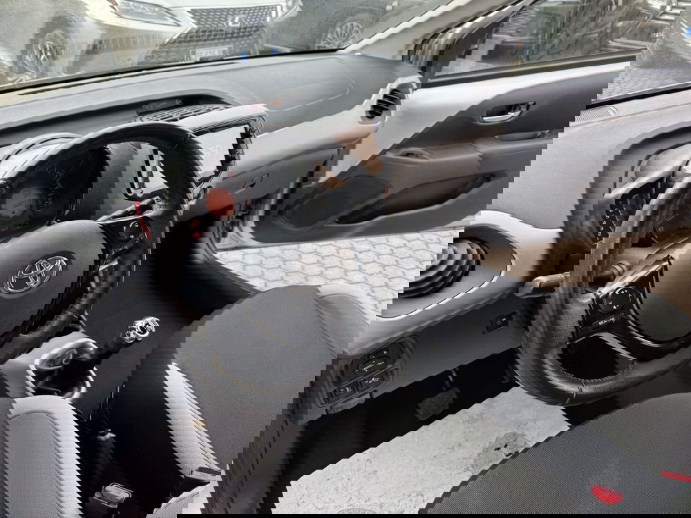 Toyota Aygo usata a Como (10)