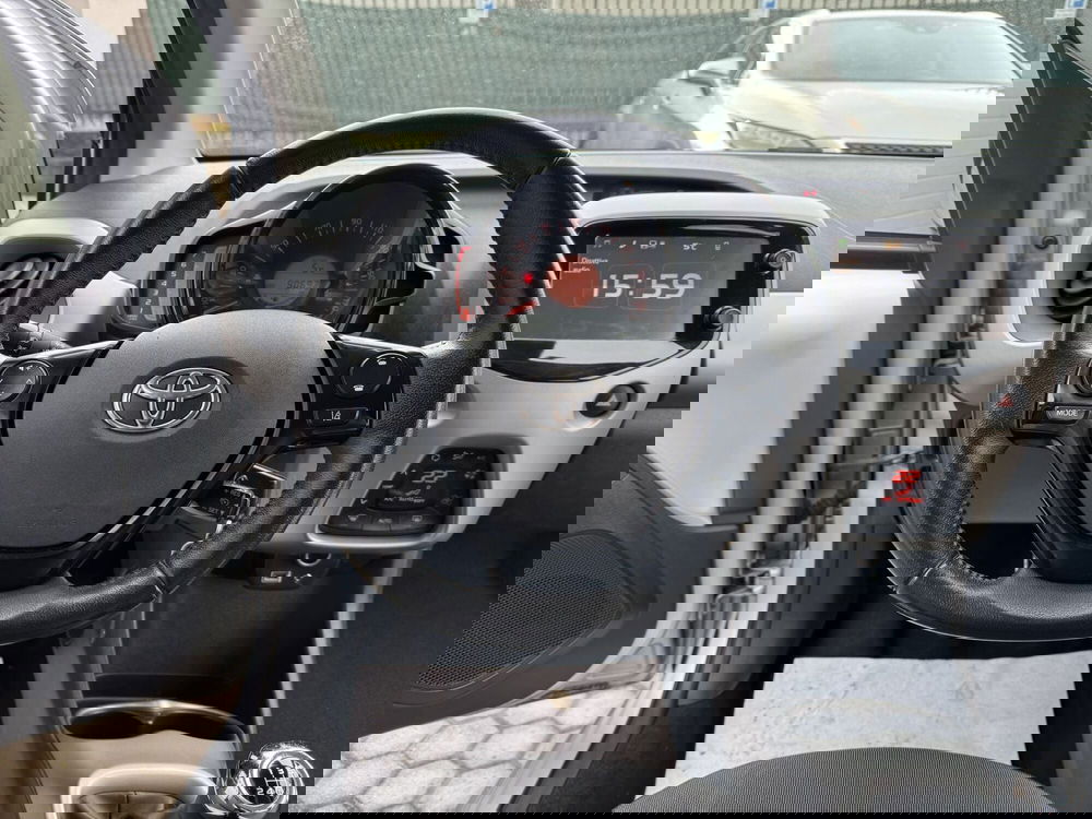 Toyota Aygo usata a Como (9)