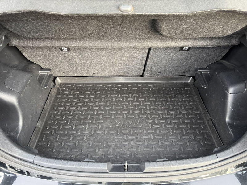 Toyota Yaris usata a Como (11)