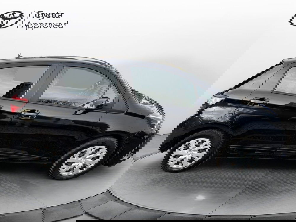 Toyota Yaris usata a Como (13)