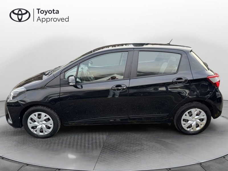Toyota Yaris usata a Como (3)