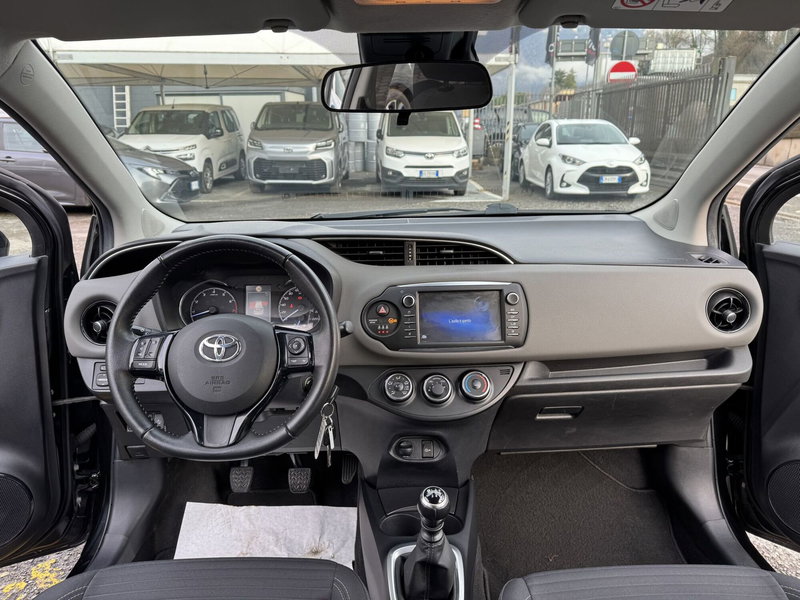 Toyota Yaris usata a Como (8)