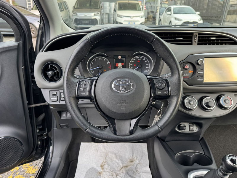 Toyota Yaris usata a Como (9)