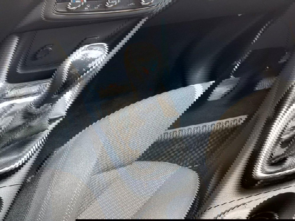 Opel Crossland X usata a Torino (14)