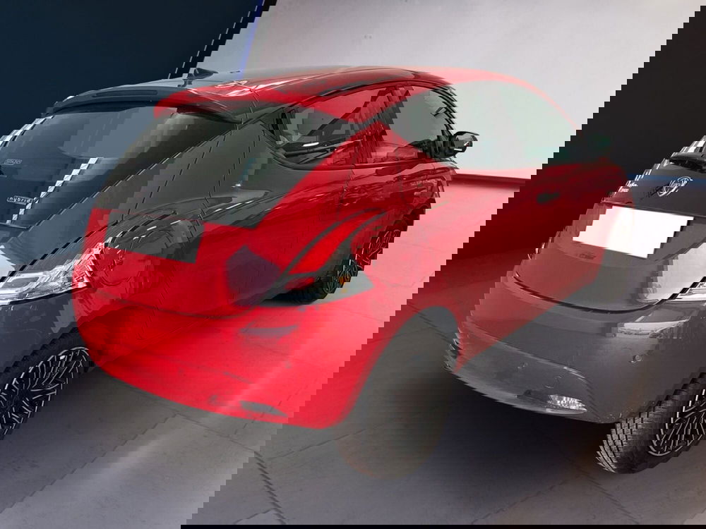 Lancia Ypsilon usata a Torino (6)