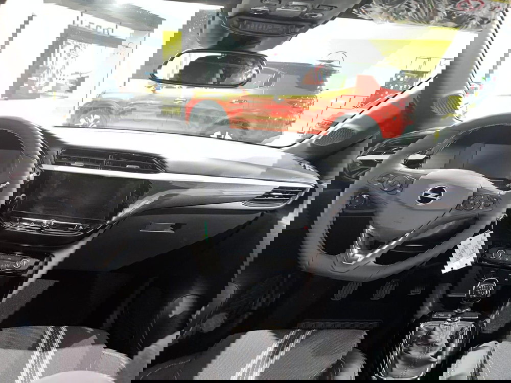 Opel Corsa nuova a Milano (16)