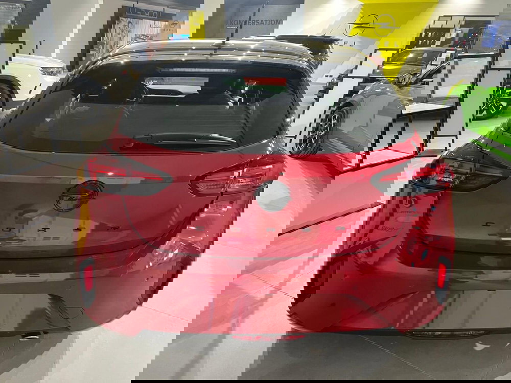 Opel Corsa nuova a Milano (9)