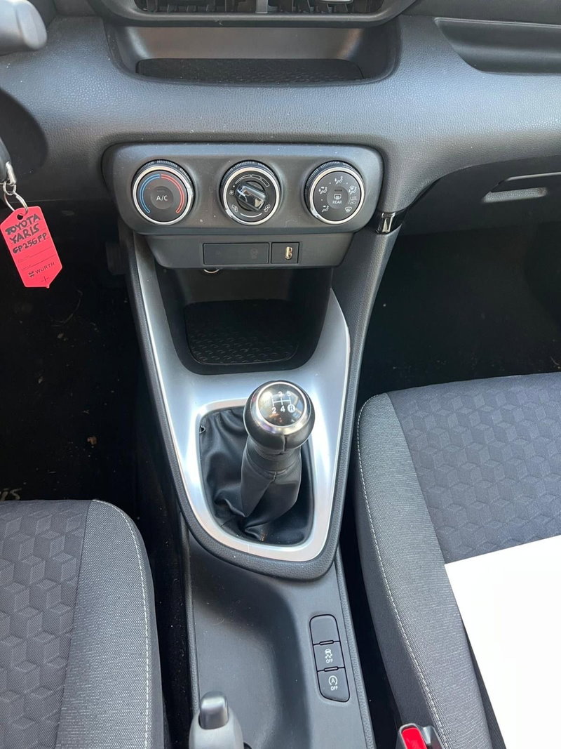 Toyota Yaris usata a Milano (19)