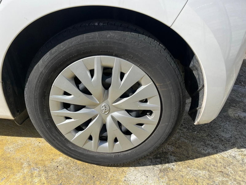 Toyota Yaris usata a Milano (7)