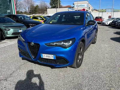 Alfa Romeo Stelvio 2.0 t Sprint Q4 280cv auto del 2024 usata a Milano