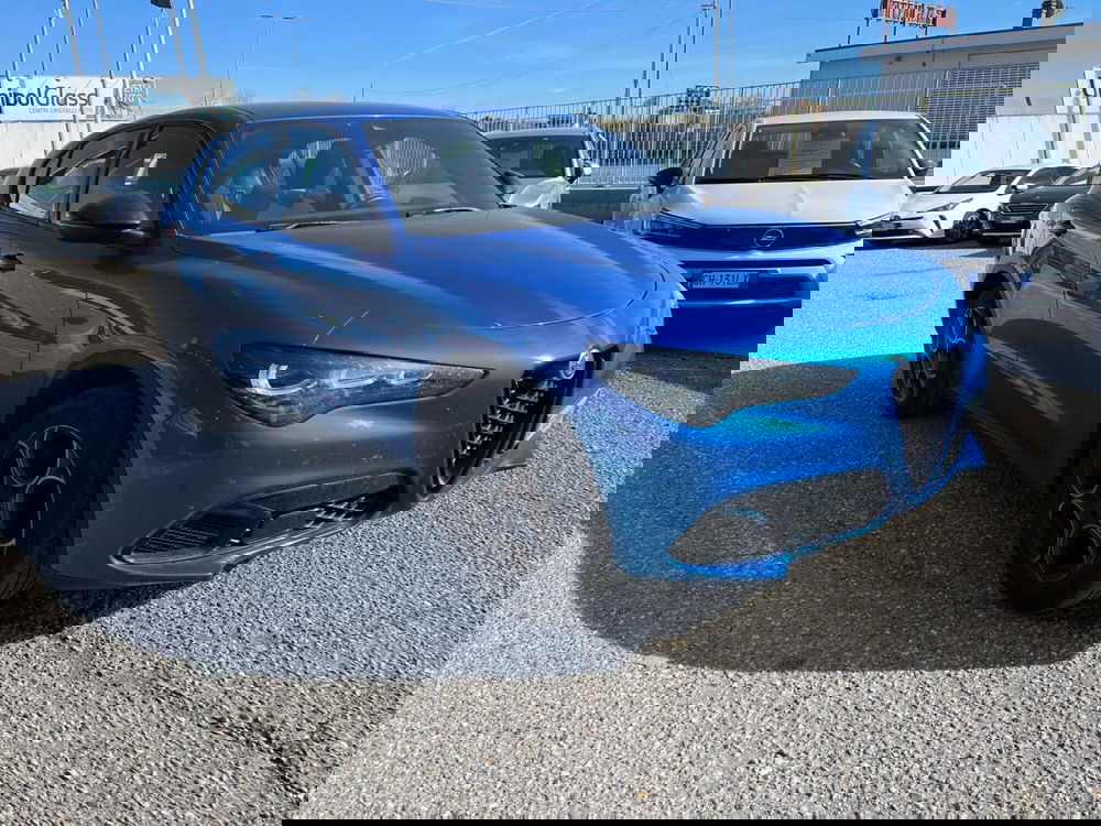 Alfa Romeo Stelvio usata a Milano (3)