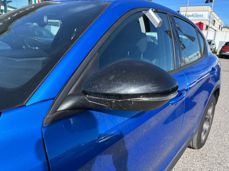 Alfa Romeo Stelvio usata a Milano (4)