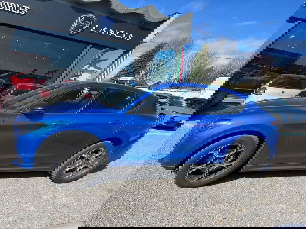 Alfa Romeo Stelvio usata a Milano (6)