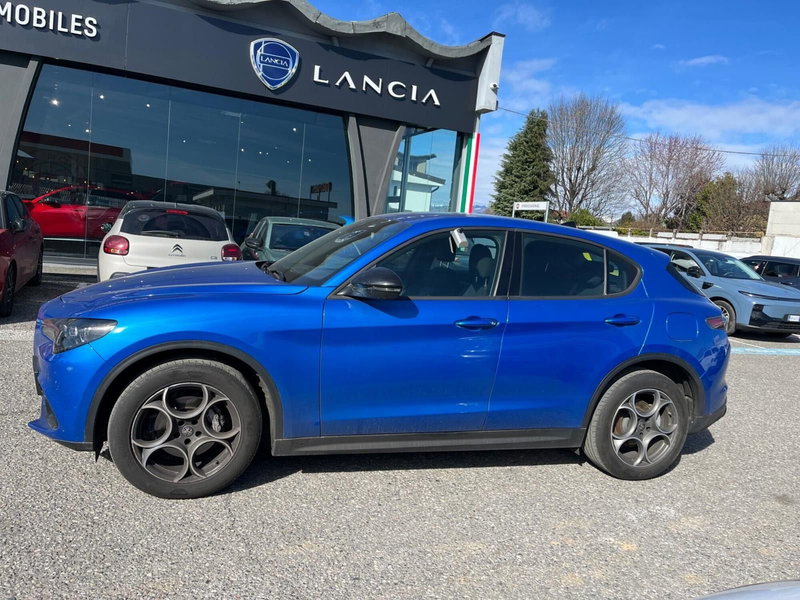 Alfa Romeo Stelvio usata a Milano (6)