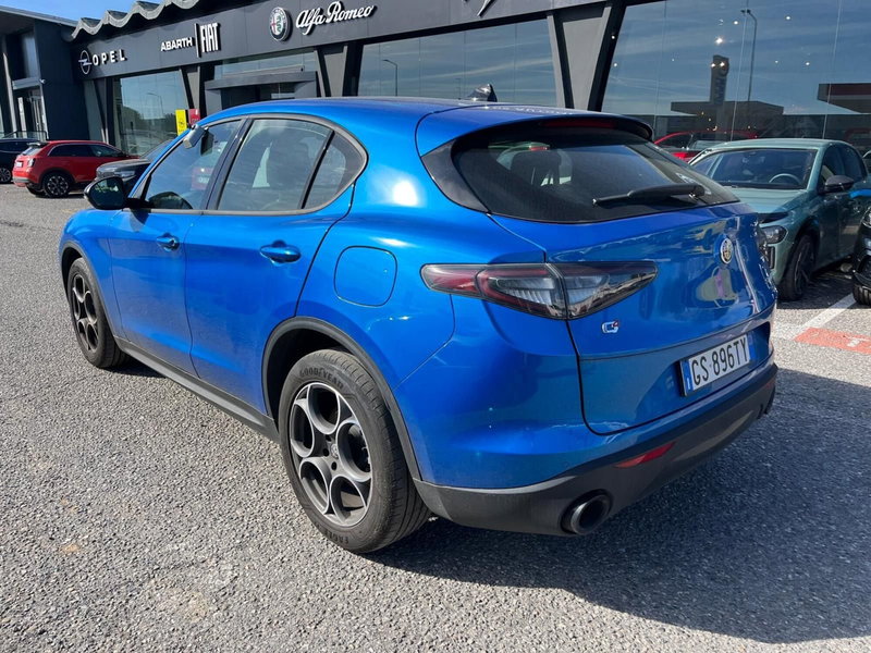 Alfa Romeo Stelvio usata a Milano (9)
