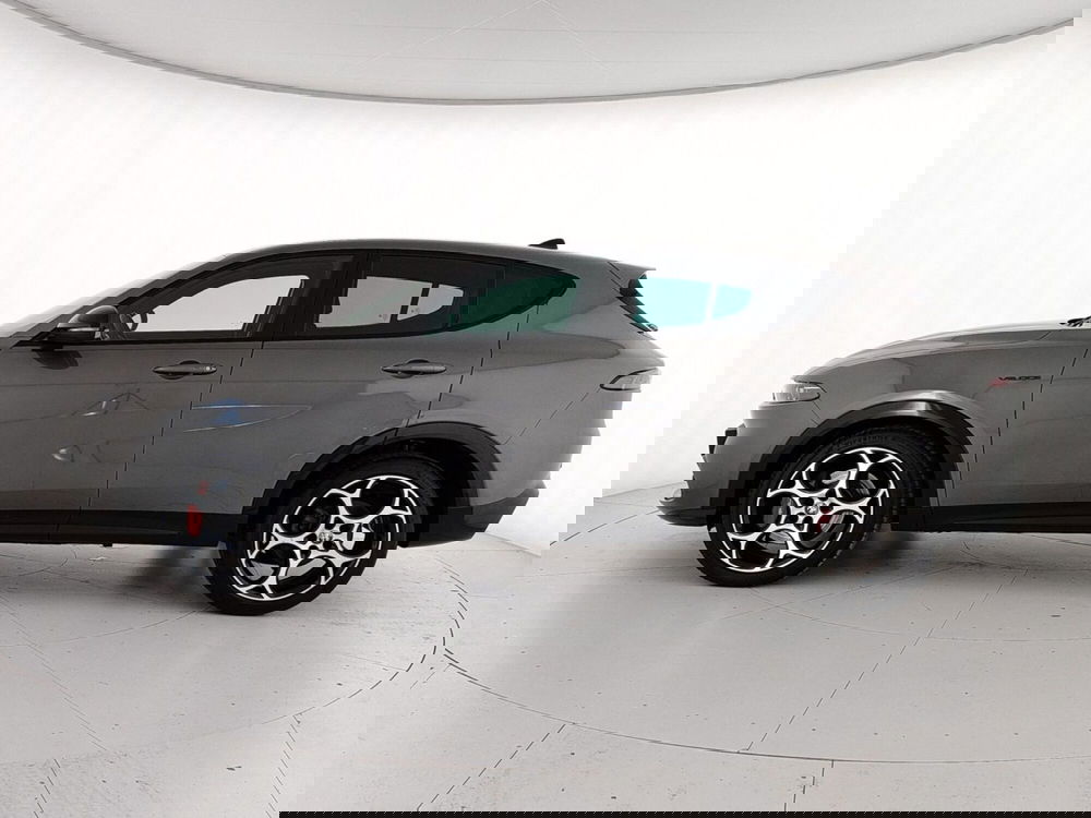 Alfa Romeo Tonale usata a Caserta (8)