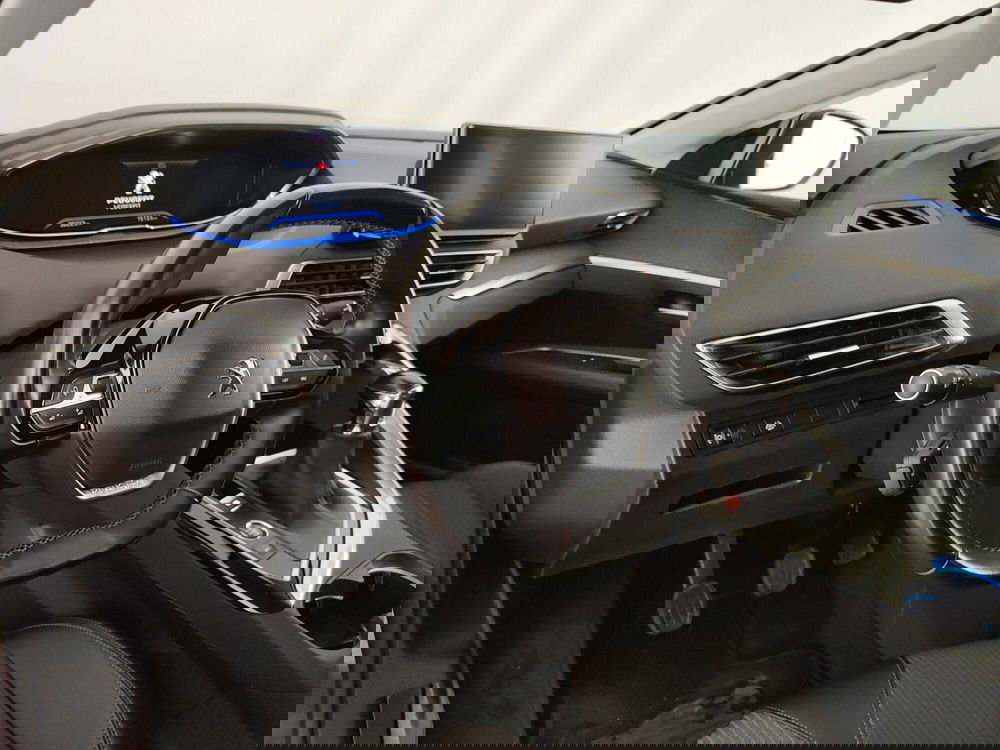 Peugeot 3008 usata a Caserta (20)