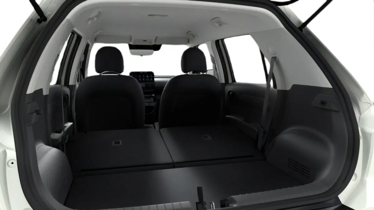Hyundai Inster nuova a Pistoia (11)