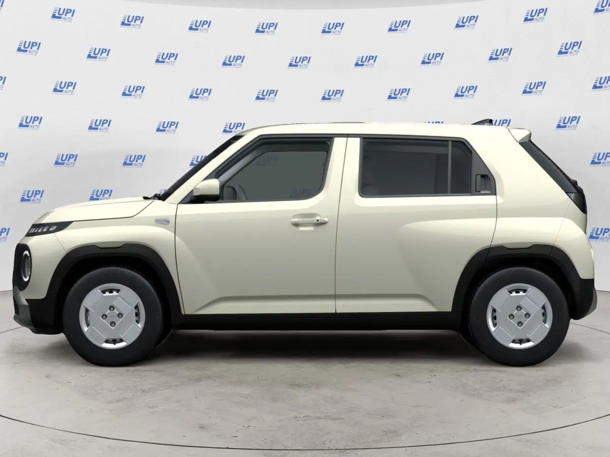 Hyundai Inster nuova a Pistoia (14)