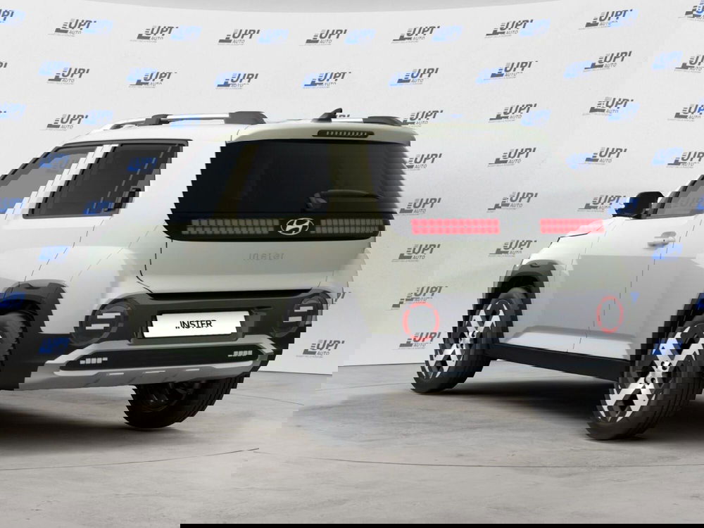 Hyundai Inster nuova a Pistoia (13)