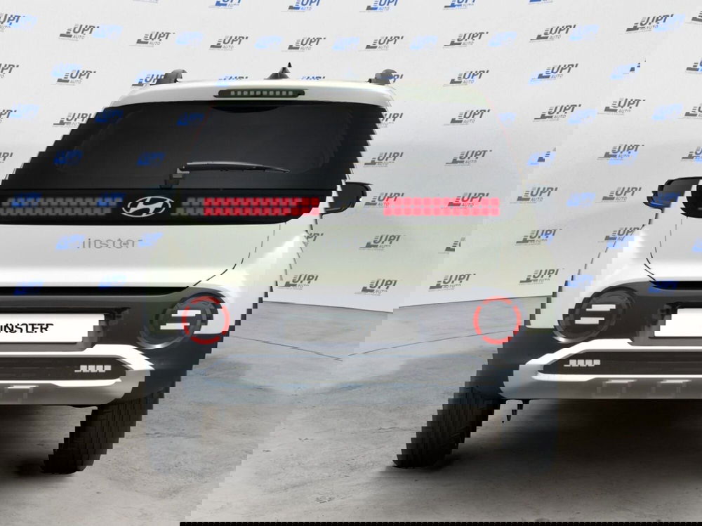Hyundai Inster nuova a Pistoia (7)