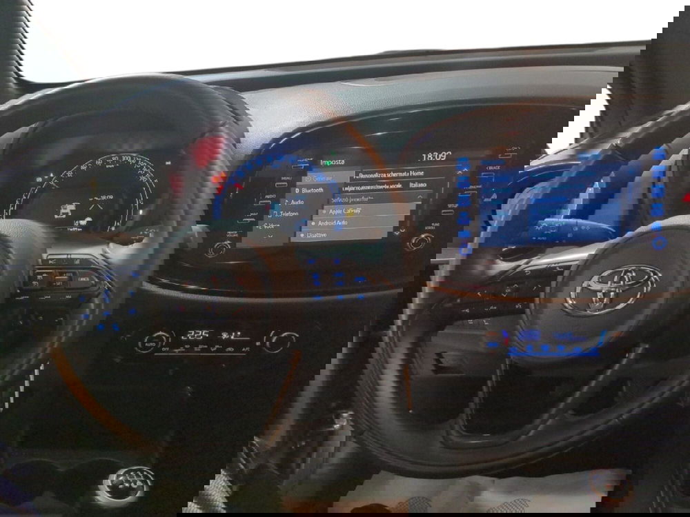 Toyota Aygo X usata a Milano (16)