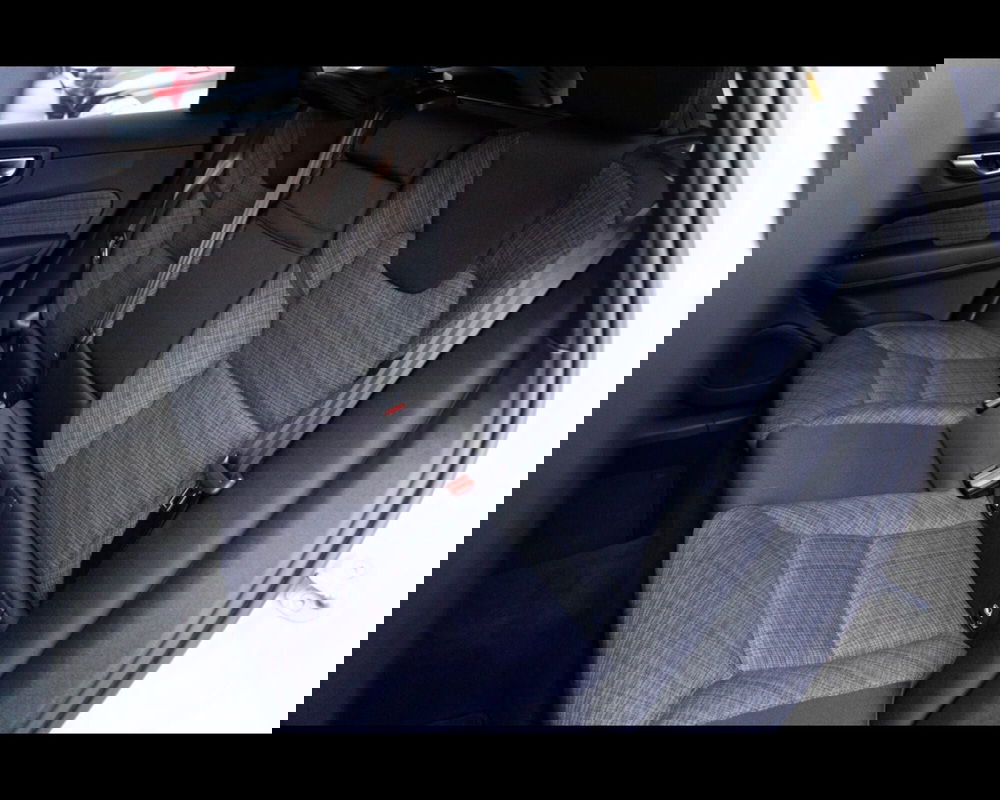 Volvo XC60 usata a Treviso (14)