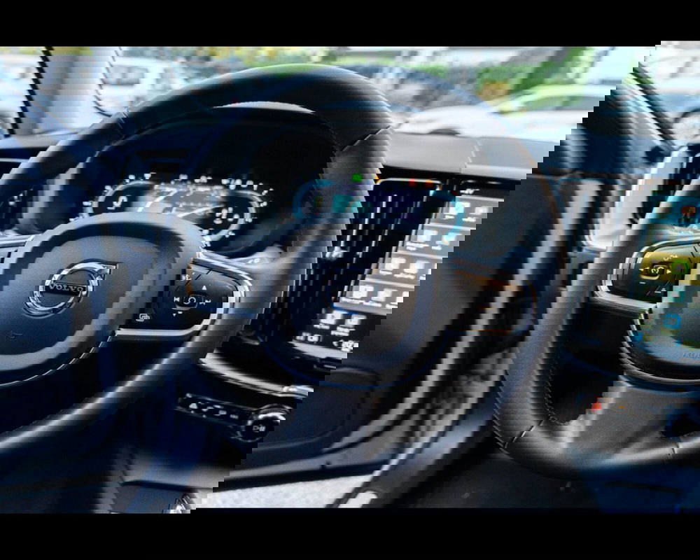 Volvo XC60 usata a Treviso (9)