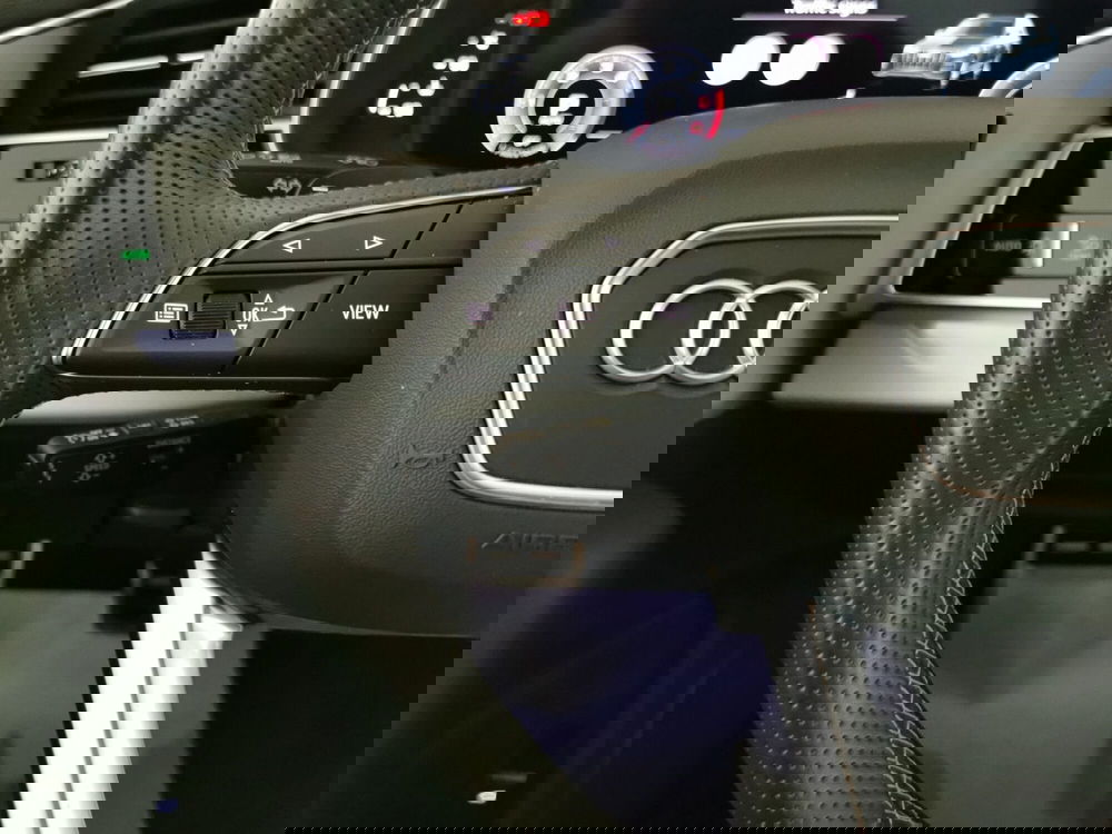 Audi Q7 usata a Chieti (18)