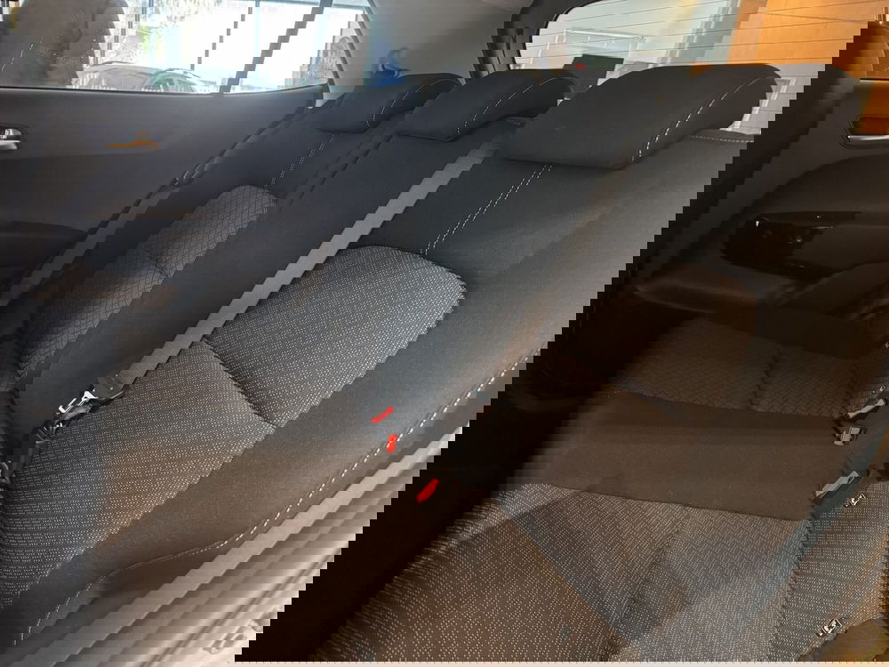 Kia Picanto nuova a La Spezia (9)