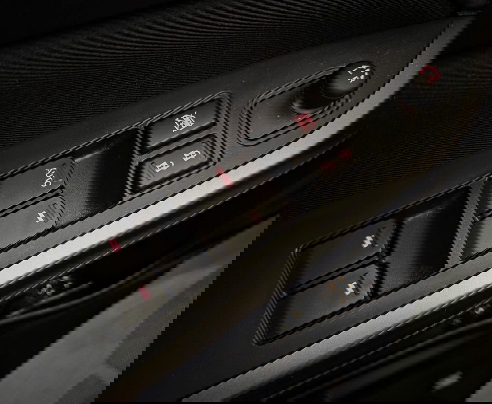 Suzuki Vitara usata a Pavia (20)