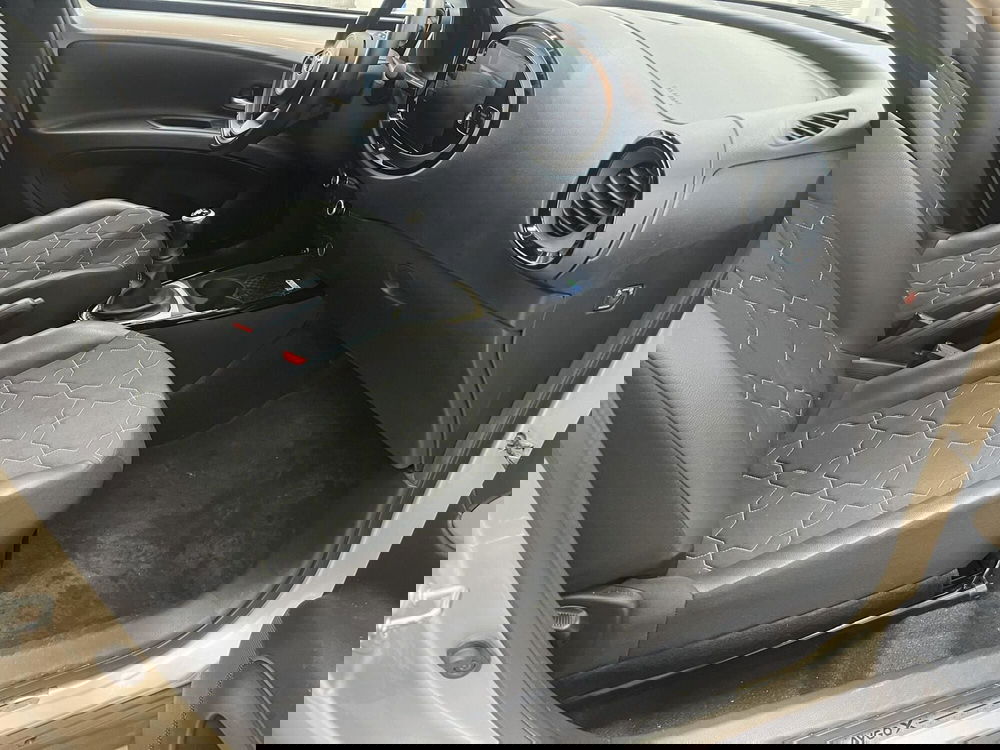 Toyota Aygo X usata a Bologna (5)