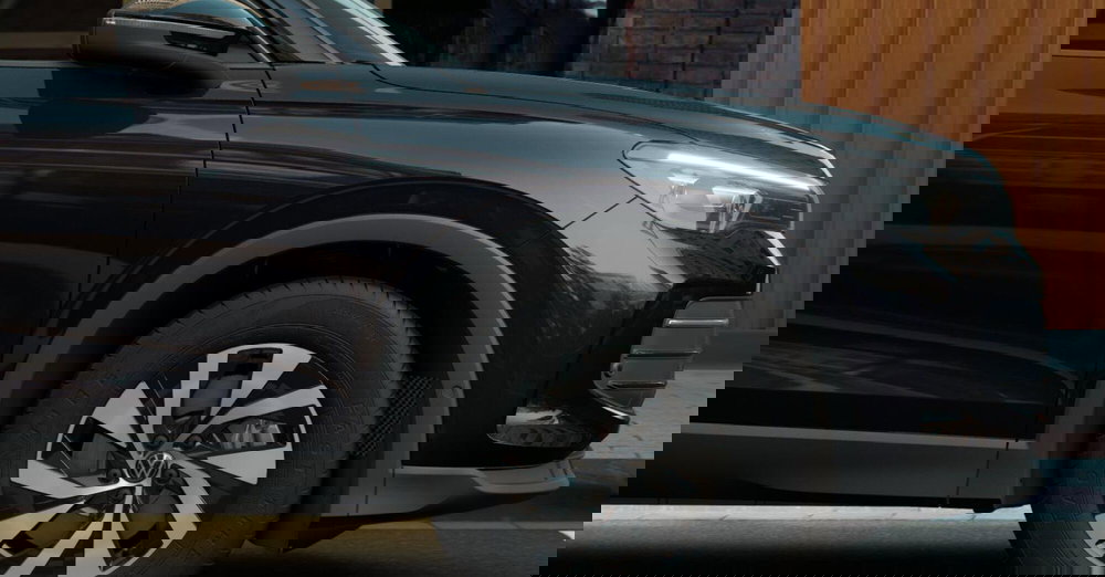 Volkswagen Tiguan nuova a Bologna (11)