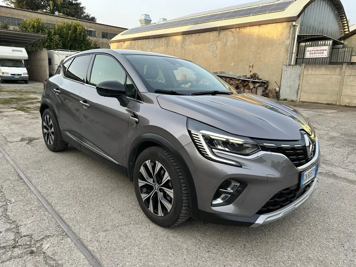 Renault Captur usata a Monza e Brianza (2)