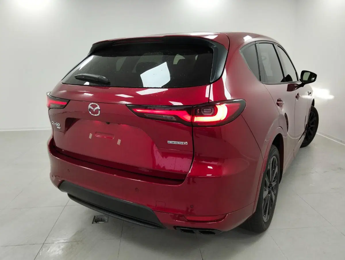 Mazda CX-60 nuova a Como (2)