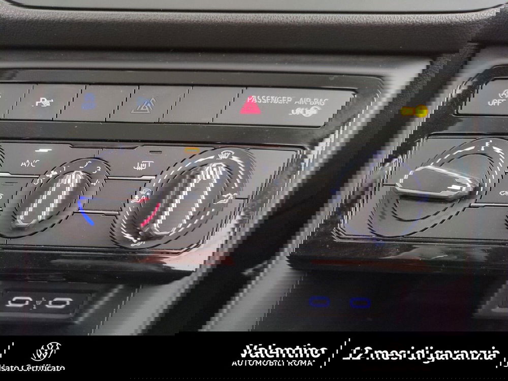 Volkswagen T-Cross usata a Roma (17)