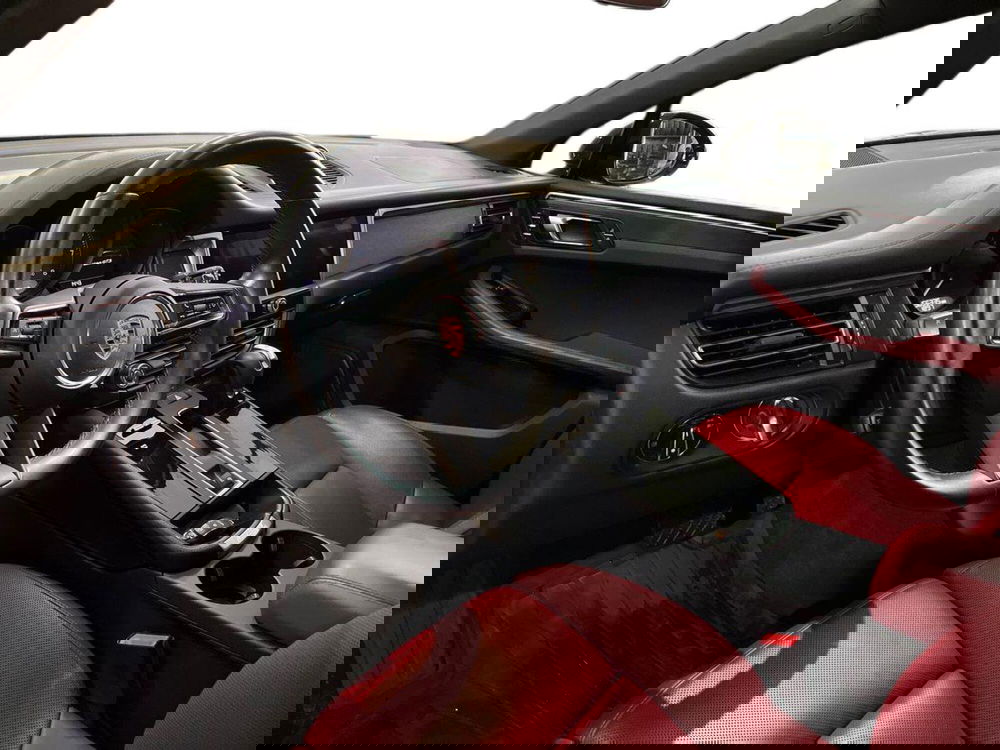 Porsche Macan usata a Lecce (10)