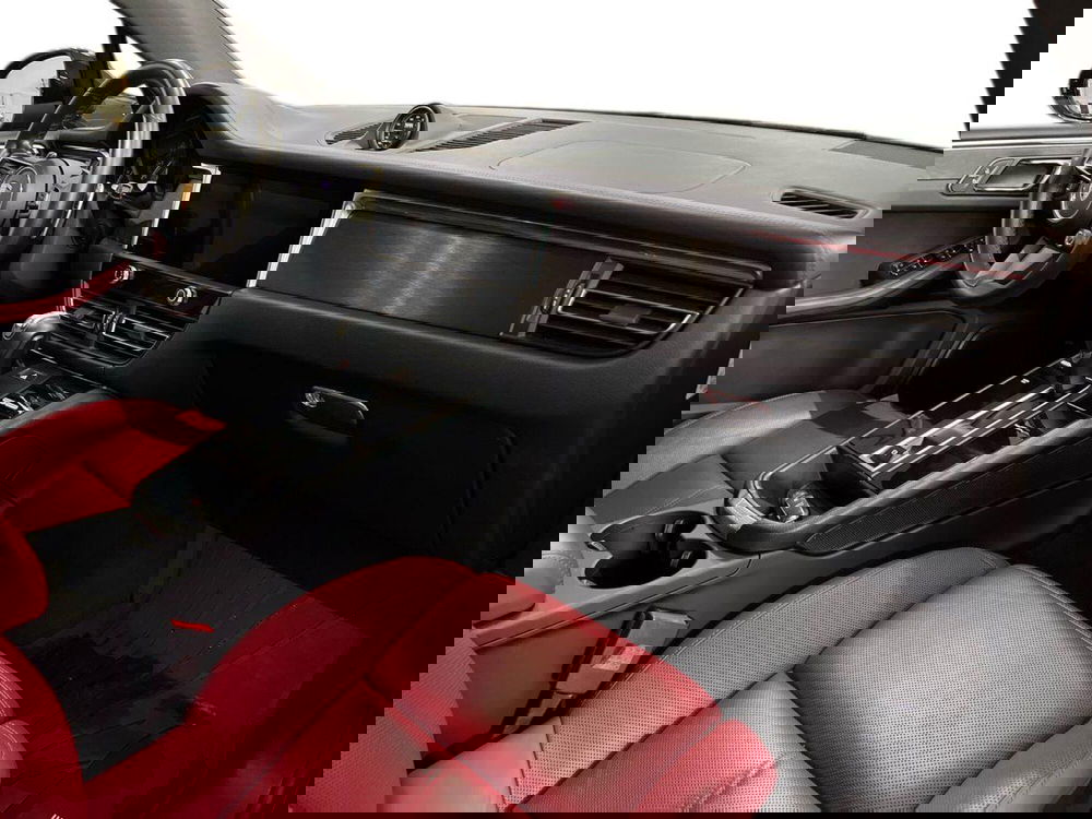 Porsche Macan usata a Lecce (9)