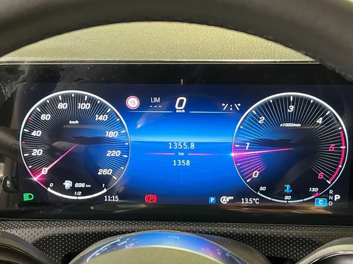 Mercedes-Benz Classe A usata a Milano (13)