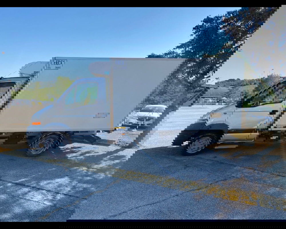 Renault Trucks Mascott Telaio usata a Pescara (3)