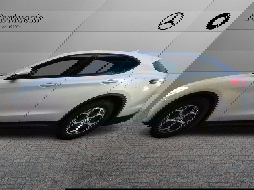 Alfa Romeo Stelvio usata a Pescara (5)