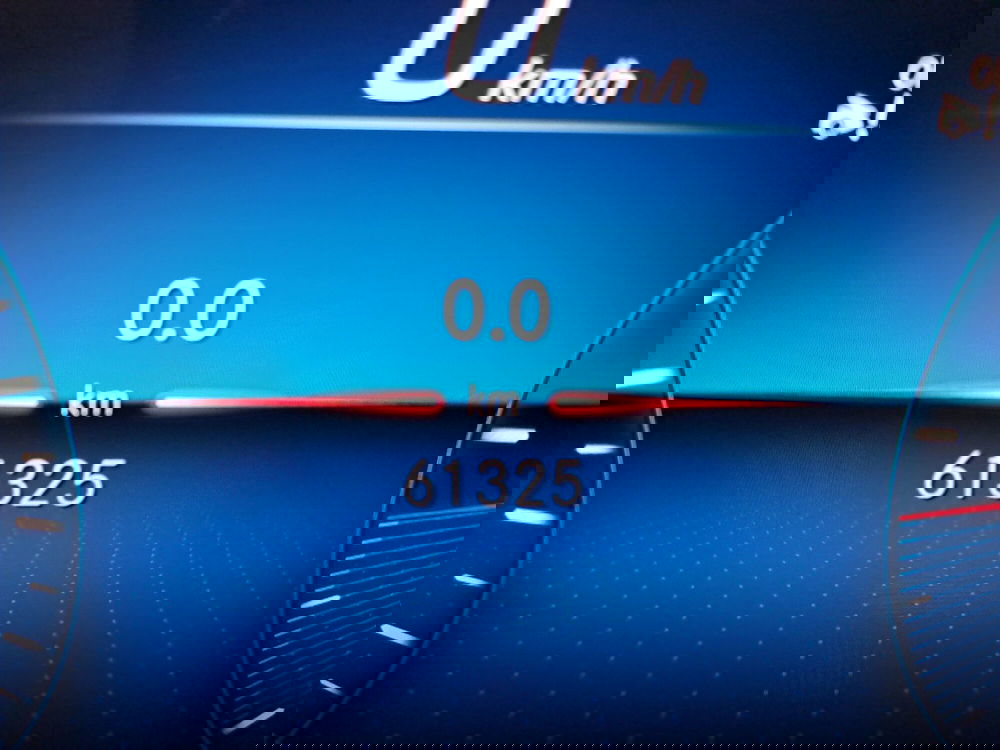 Mercedes-Benz GLB usata a Chieti (10)