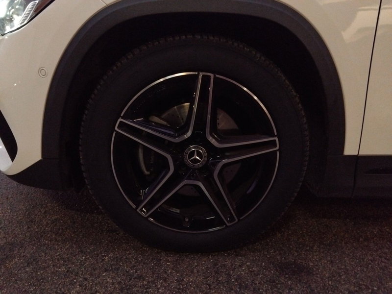 Mercedes-Benz GLA SUV usata a Pescara (15)