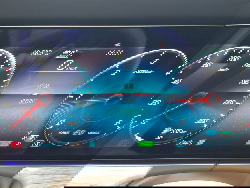 Mercedes-Benz Classe E Coupé usata a Pescara (6)